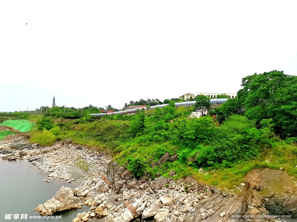 美丽的河道风景