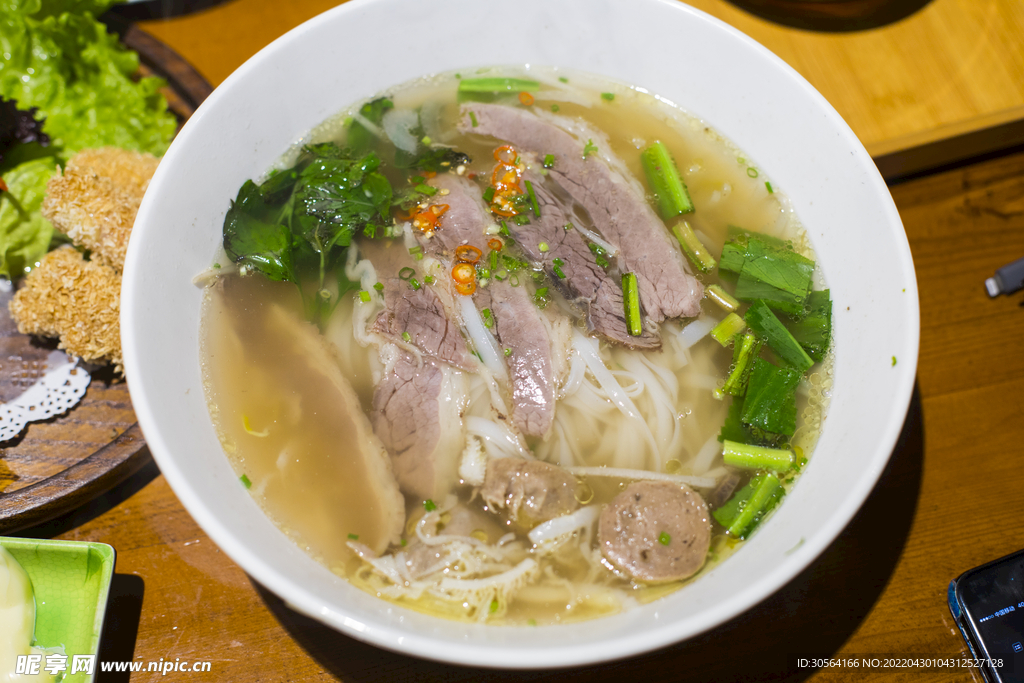 养生羊肉面美食