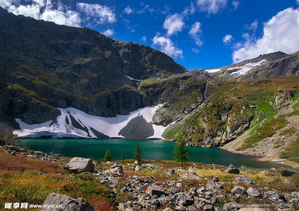 碧水青山 