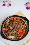 香辣牛肉煲仔饭