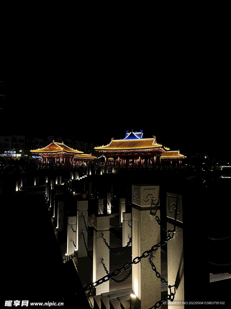 夜晚灯