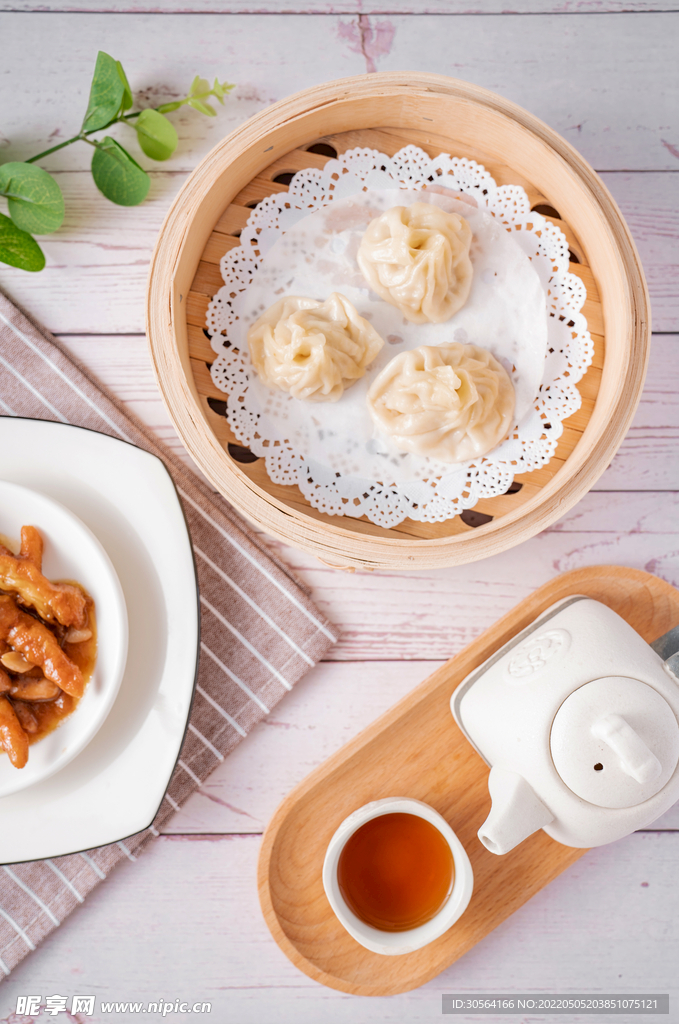 蒸饺美食