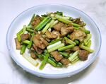 蒜苔炒瘦肉