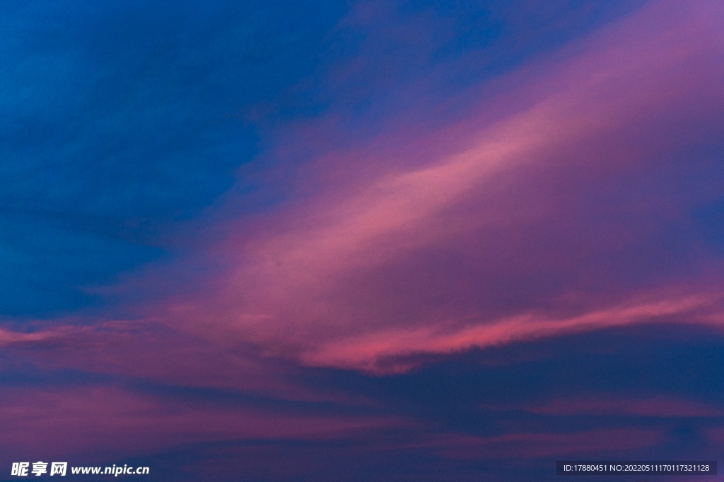 天空