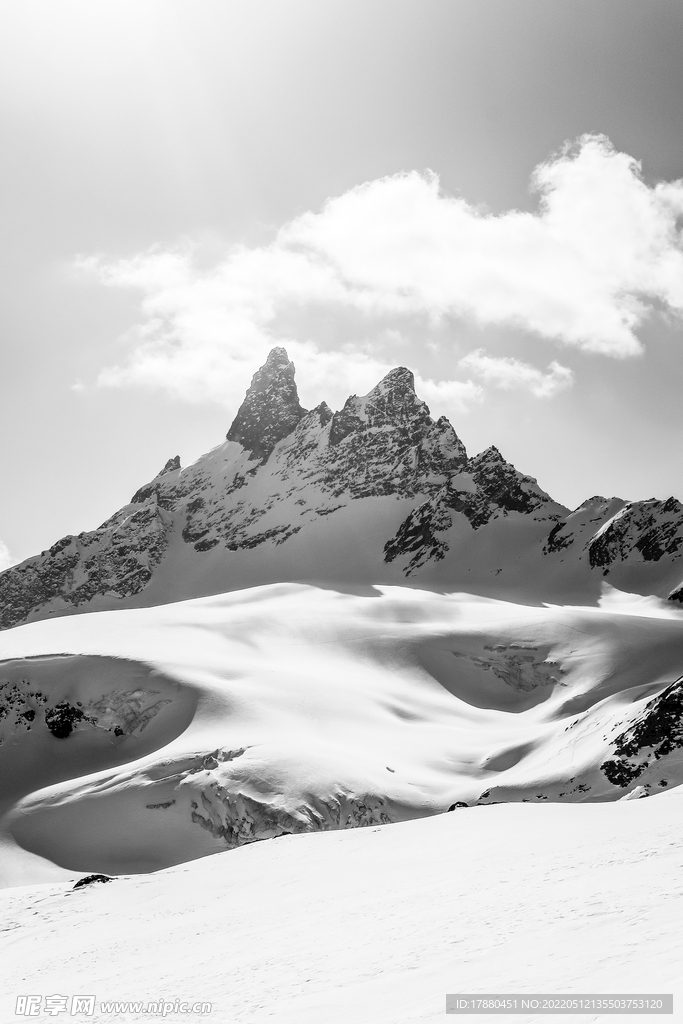 雪山