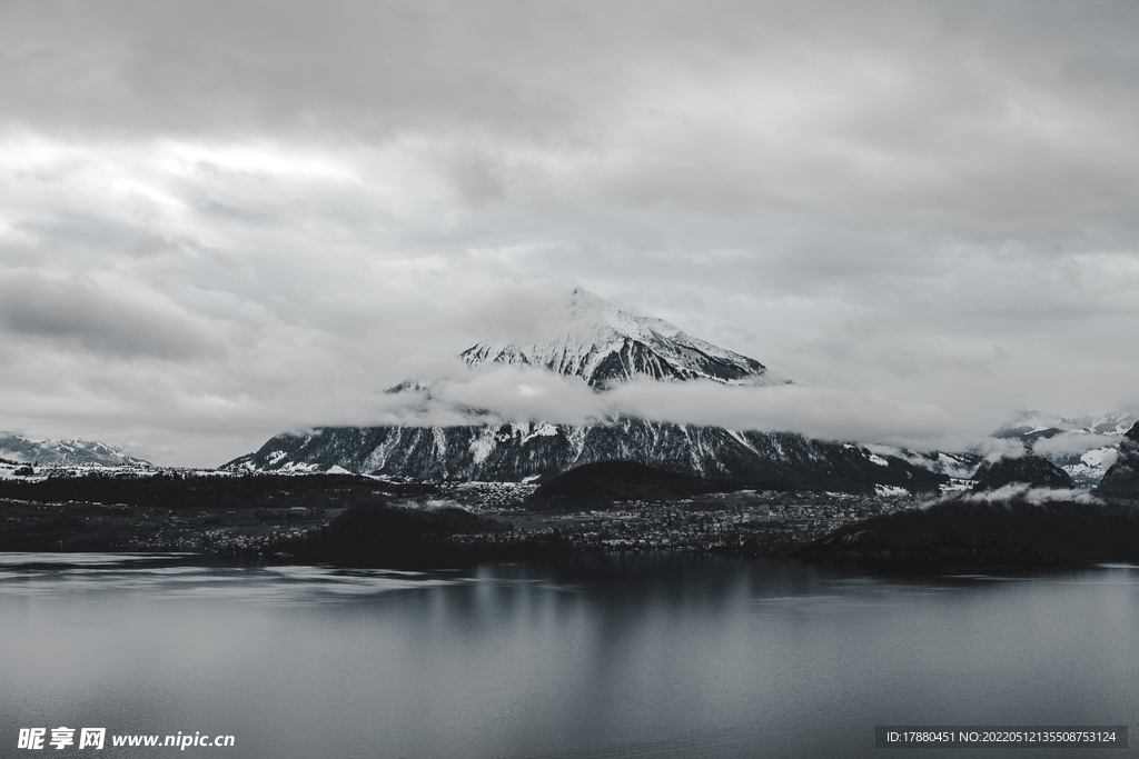 雪山