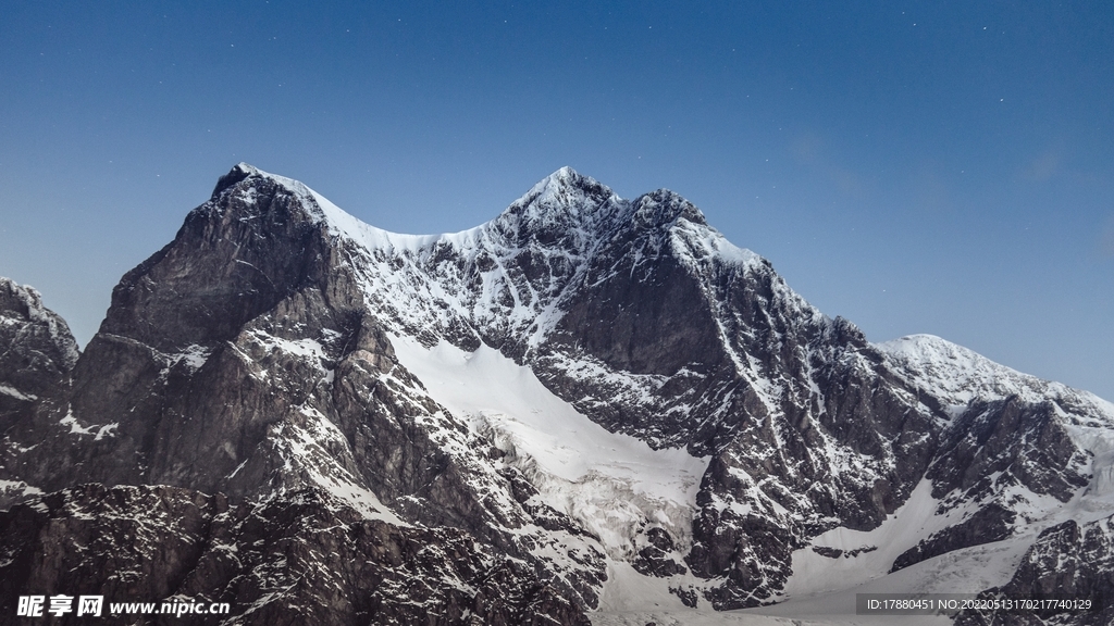 雪山