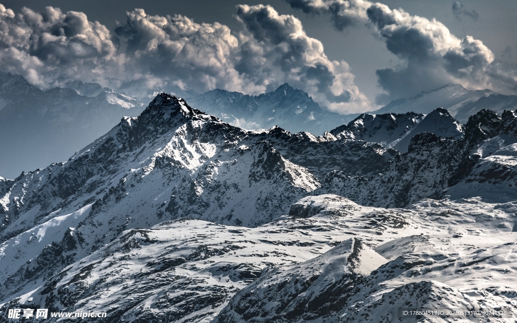 雪山