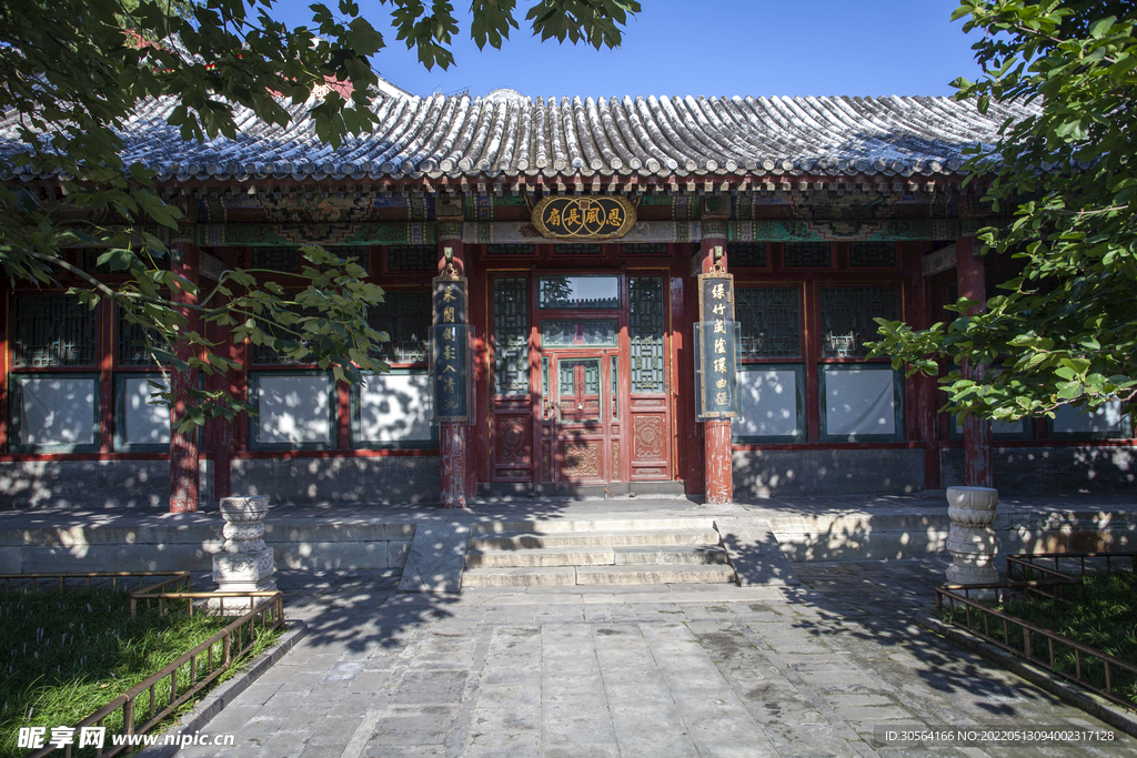 户外复古中式建筑