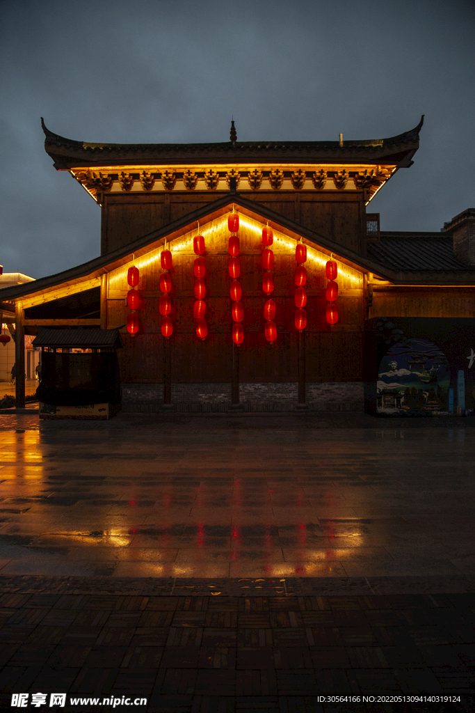户外夜晚复古建筑