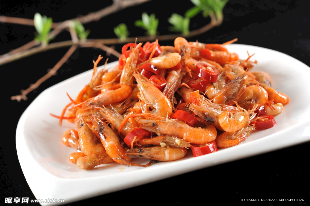 麻辣干炒河虾美食