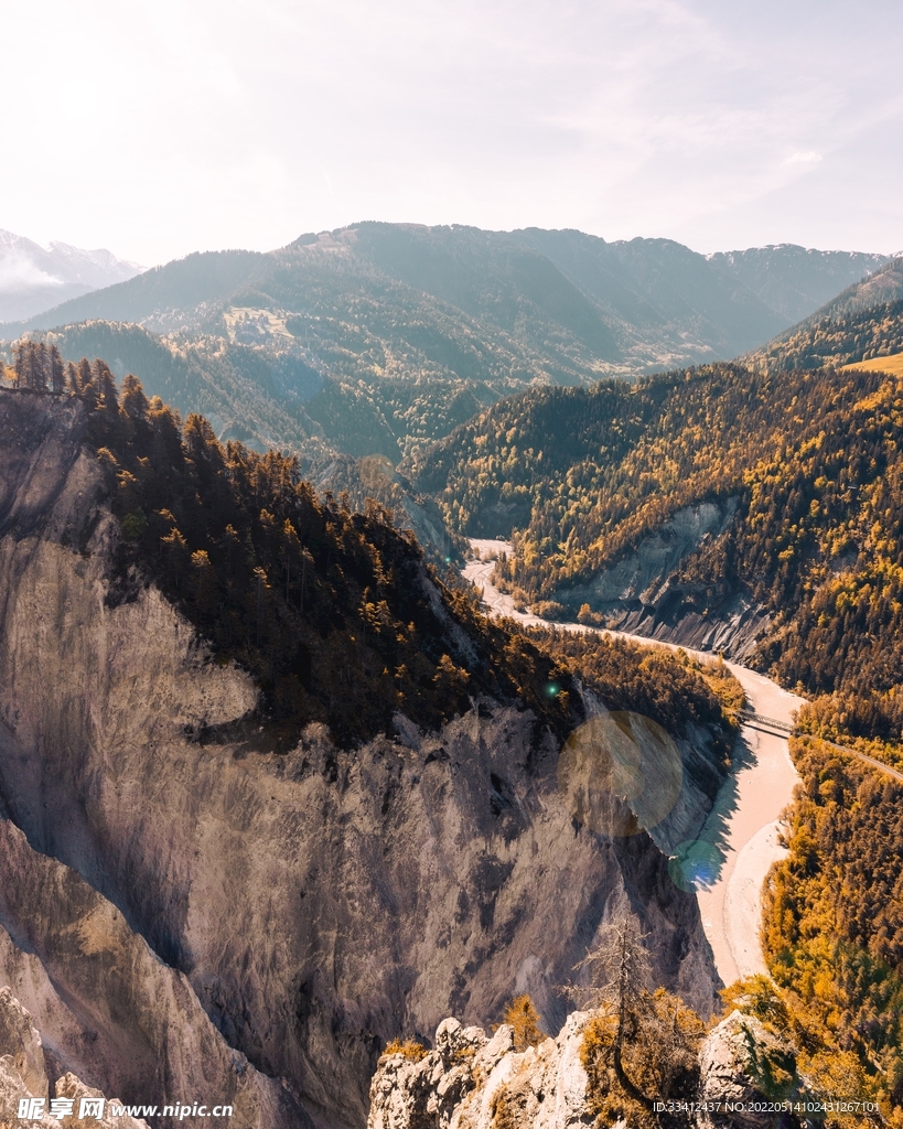 山