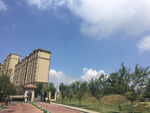 小区出入口