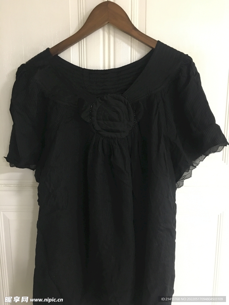 女性服饰服装
