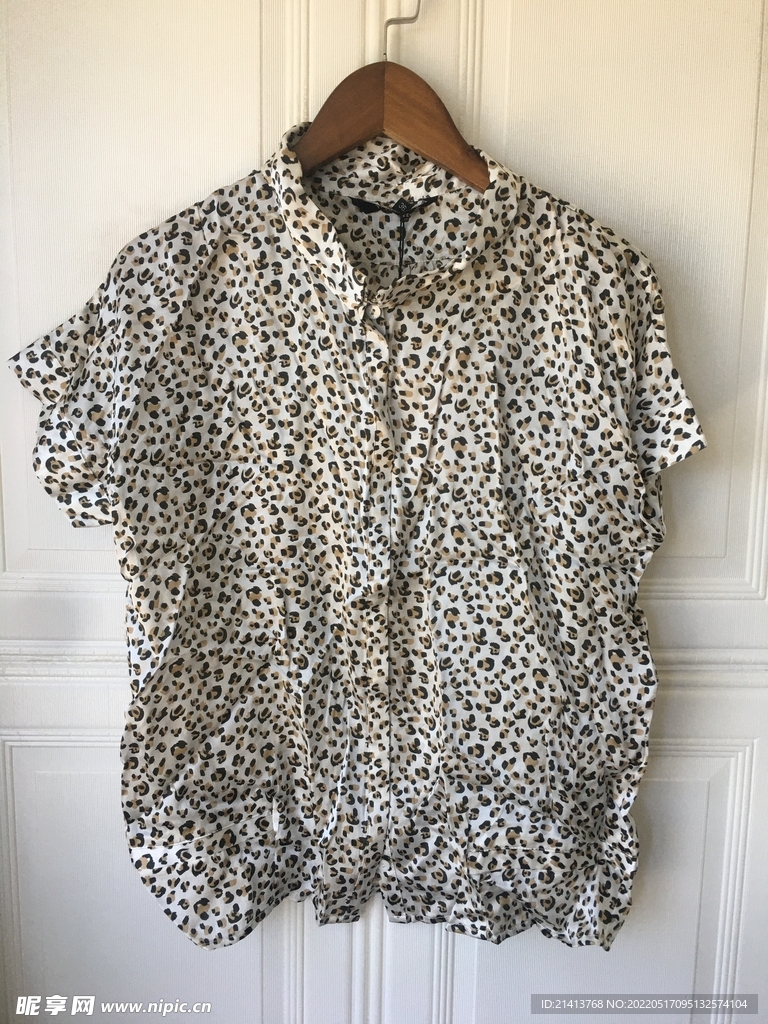 女性服饰服装