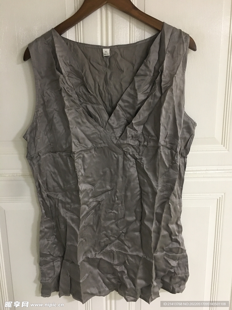 女性服饰服装
