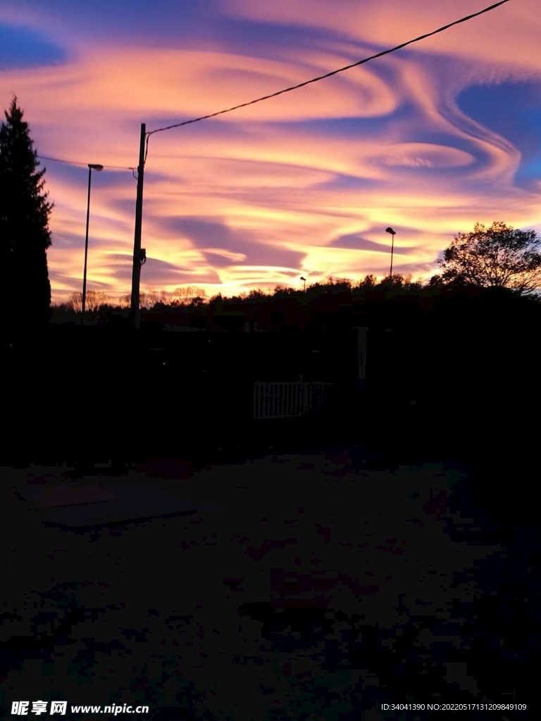 天空