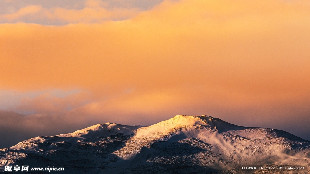 雪山