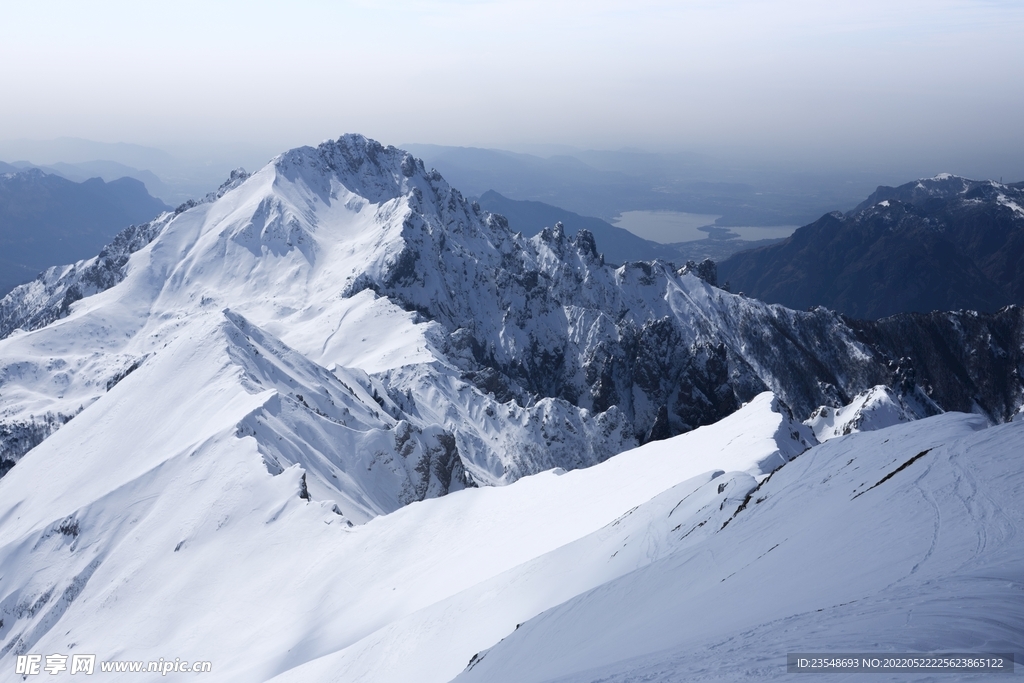 雪山