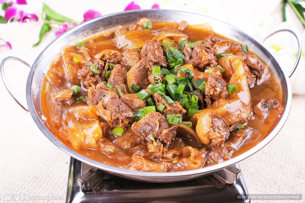 宽粉炖小鸡