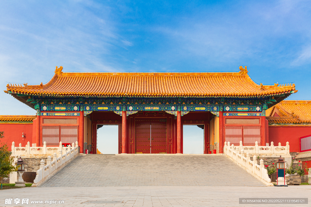 户外复古宫殿建筑