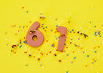 61 六一  