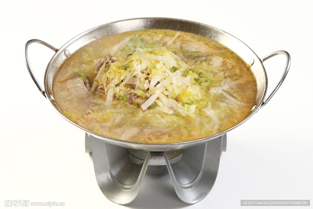 锅仔酸菜炖排骨