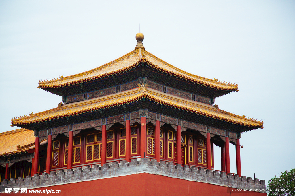 户外复古宫殿建筑