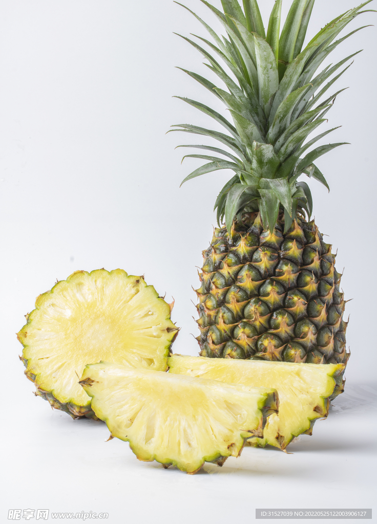 热带水果菠萝摄影图 