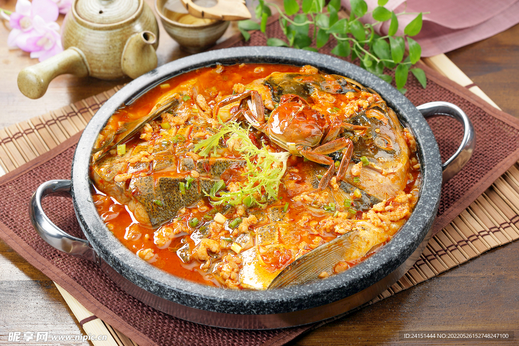 石锅鱼头