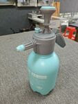 喷水壶