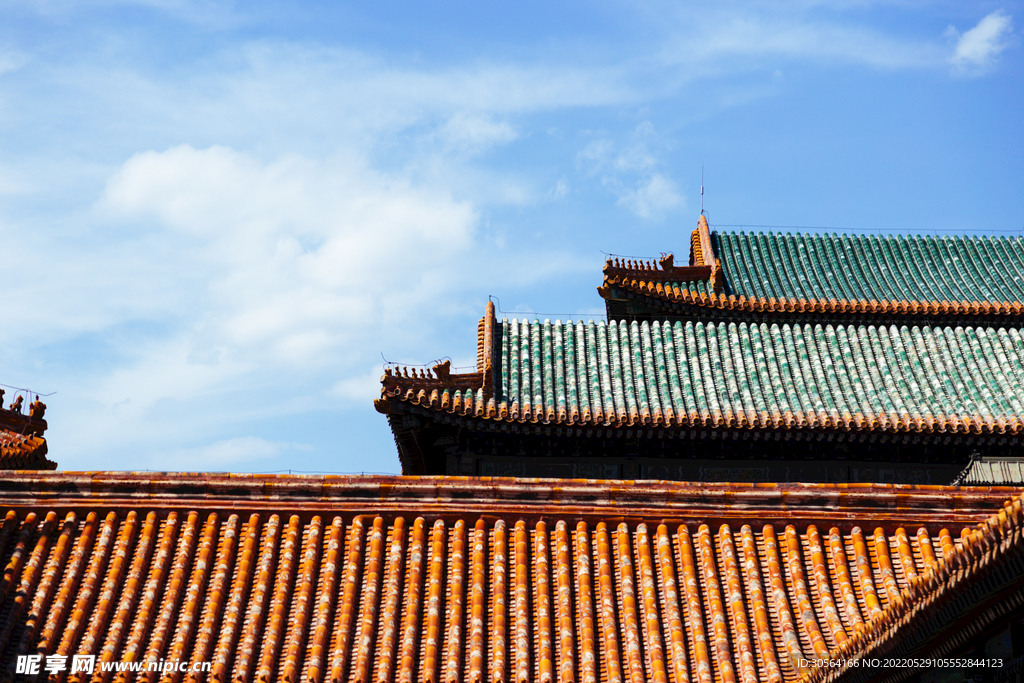 户外复古屋檐建筑
