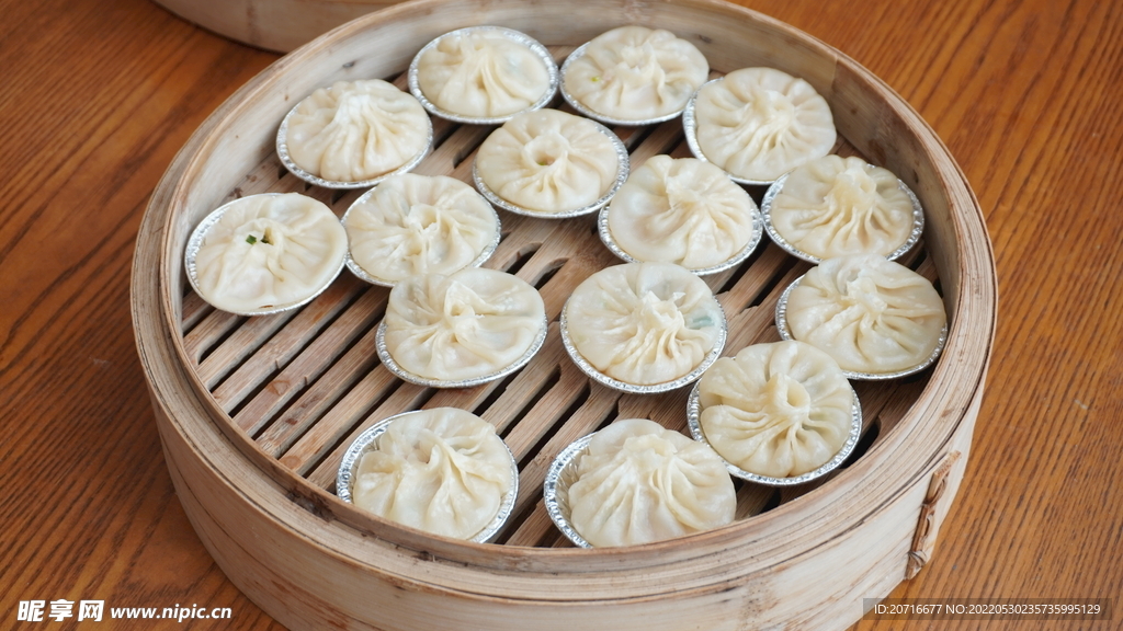 灌汤包