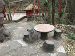 石凳
