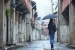 下雨 