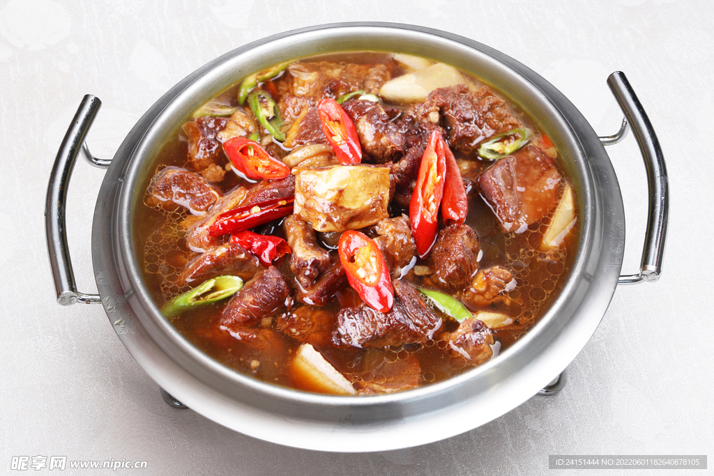 锅仔牛肉