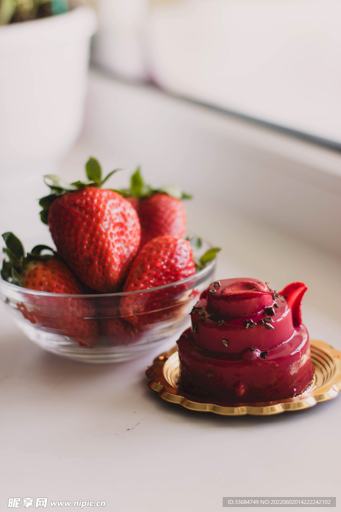 草莓水果 蛋糕