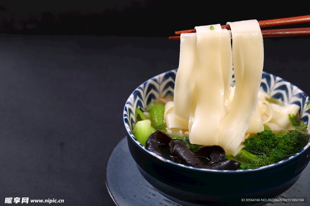 手工烩面美食