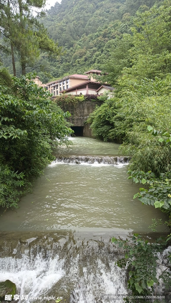 万盛黑山谷景区