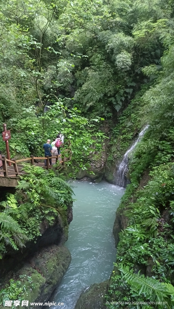 万盛黑山谷景区