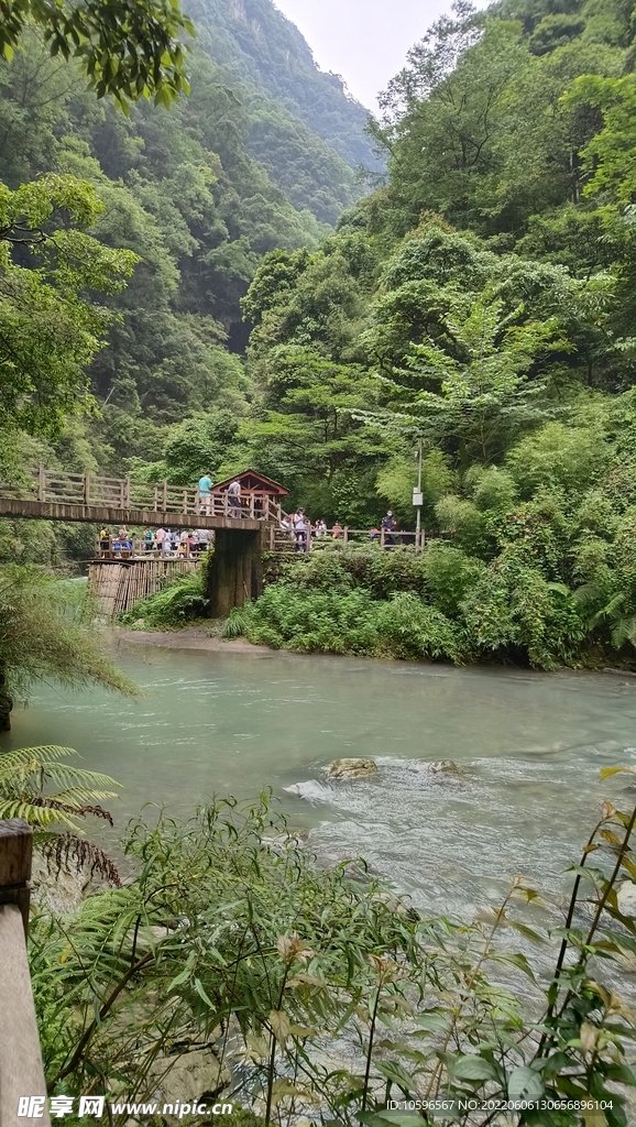 万盛黑山谷景区