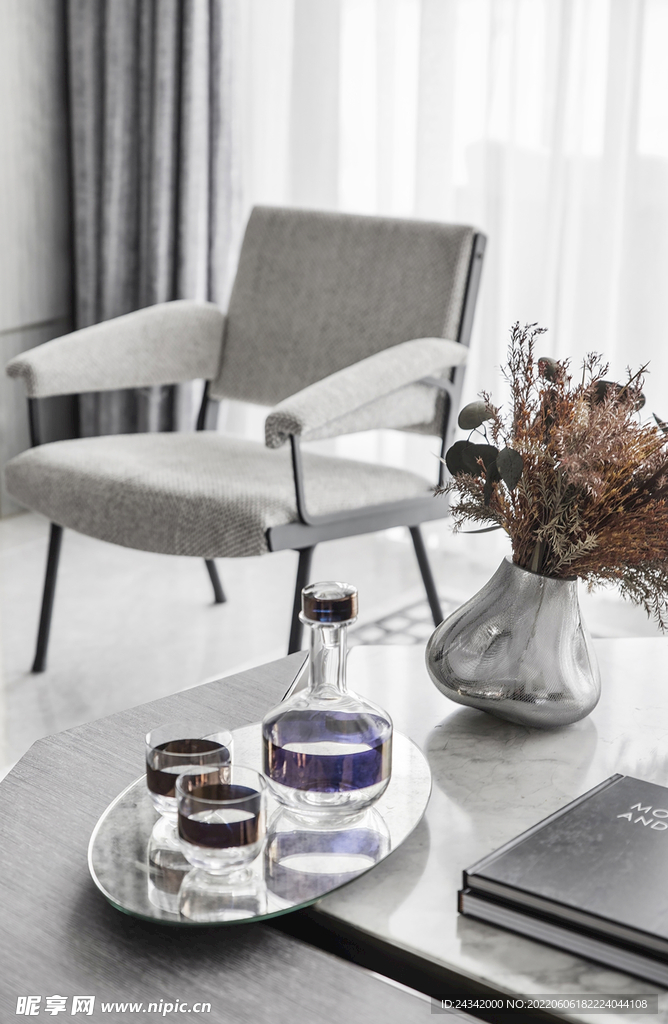 轻奢风格家装实景图