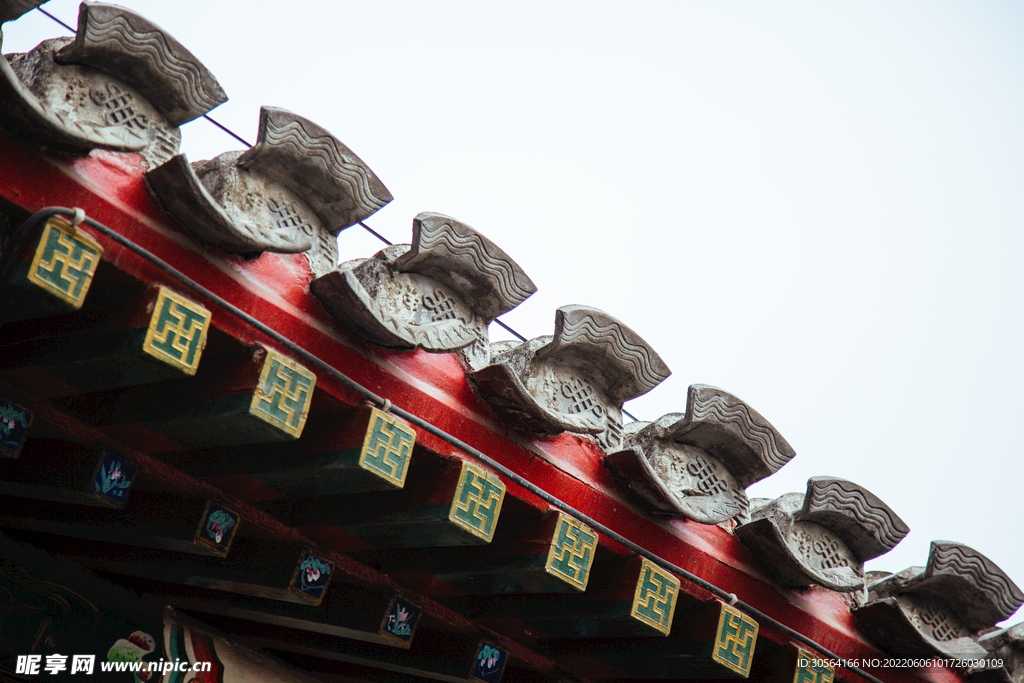 户外复古屋檐建筑