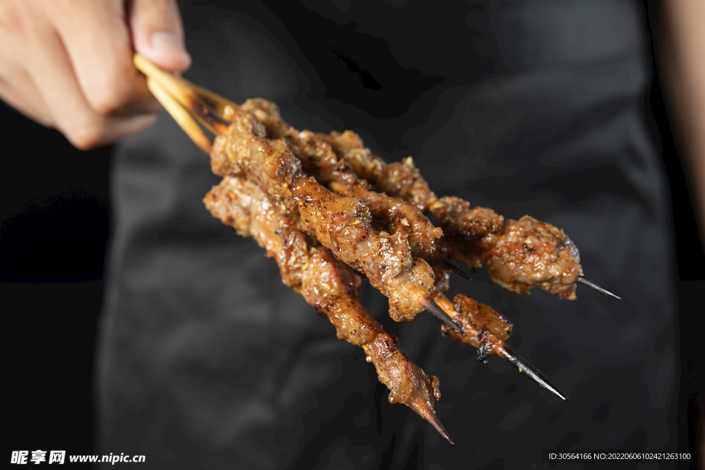 烧烤羊肉串美食