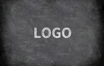 样机logo正面黑色背景效果图