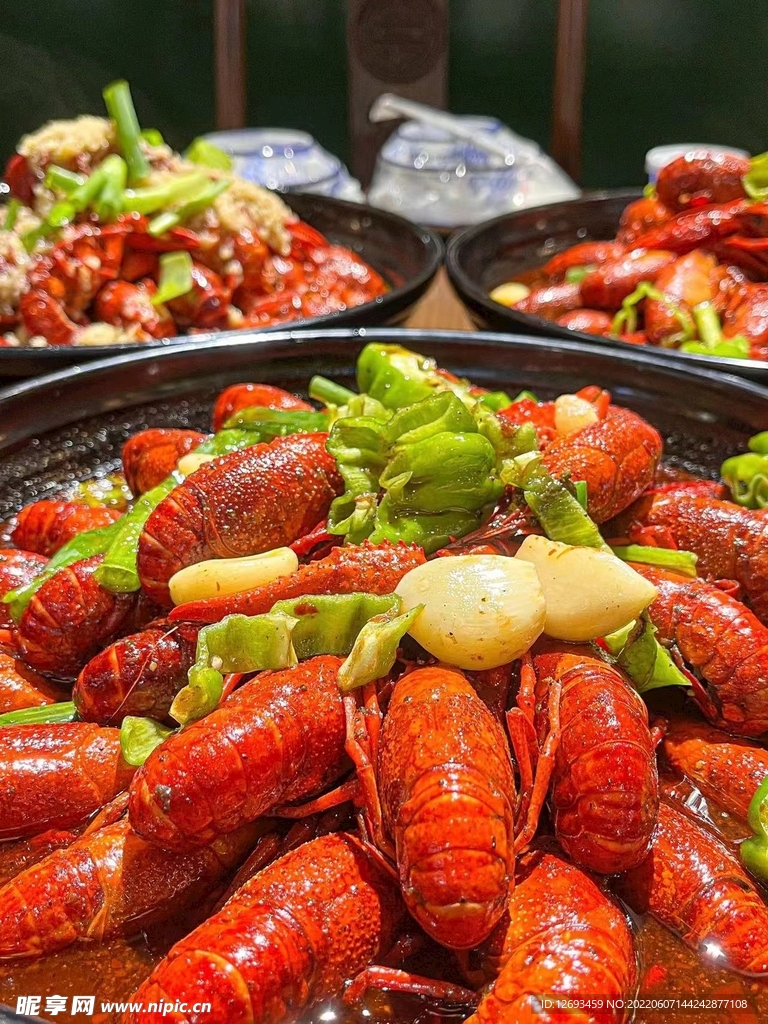 蒜爆小龙虾 