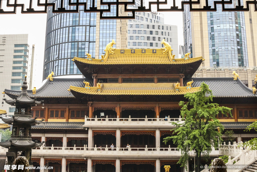户外复古宫殿建筑