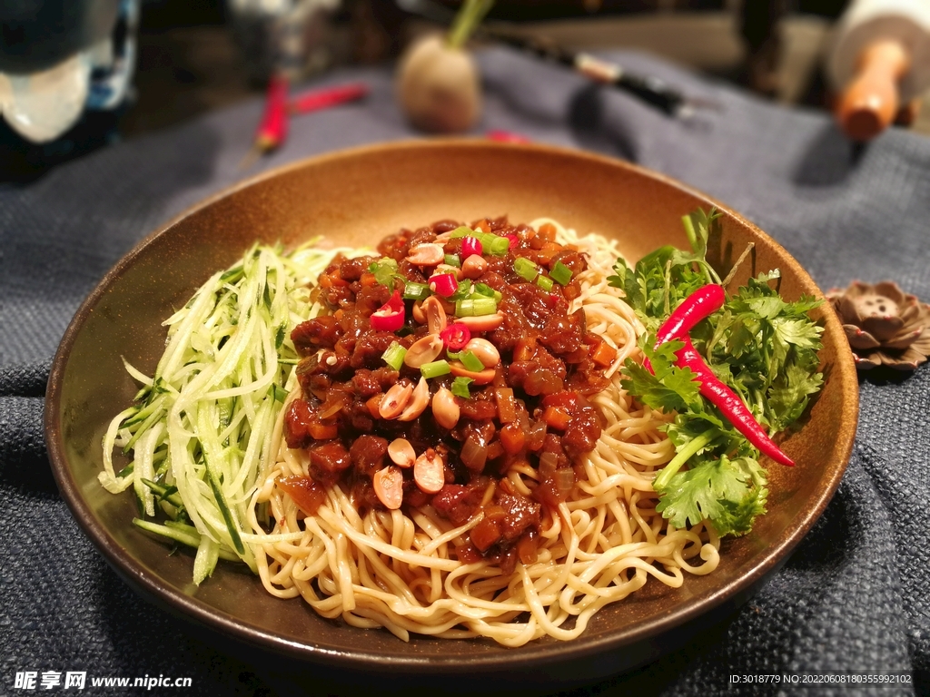 牛肉酱拌面