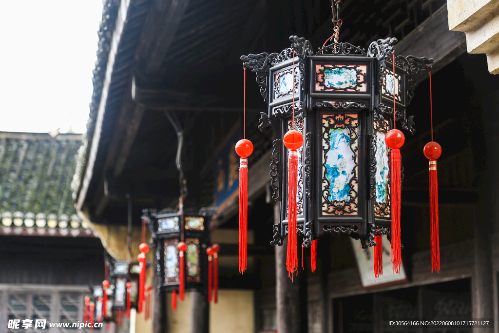 户外复古宫灯建筑