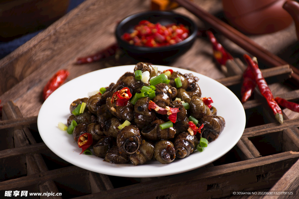 麻辣螺丝美食
